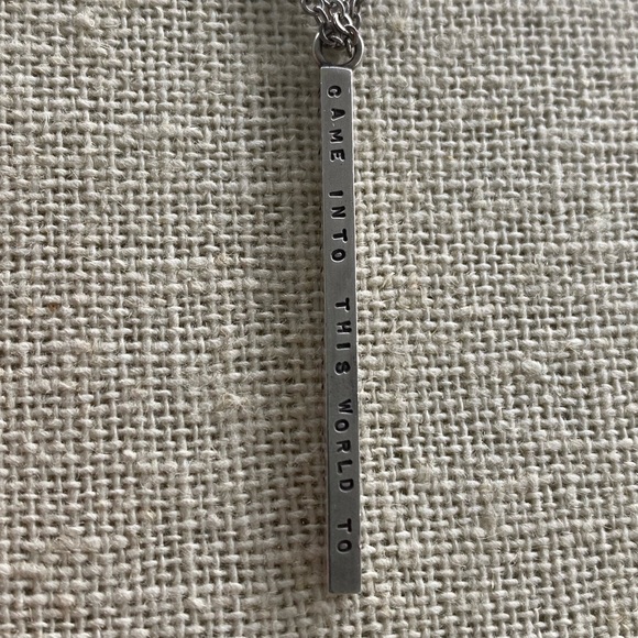 Sterling silver bar pendant inscribed with great quote. - Picture 2 of 4